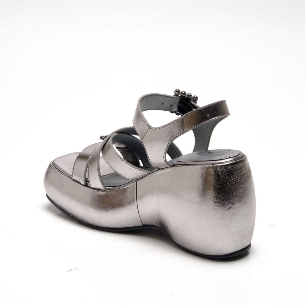 🎉LAST CHANCE🎉 FREE PEOPLE Brooklyn Platform Heels / Chrome Metallic Leather - Picture 6 of 12